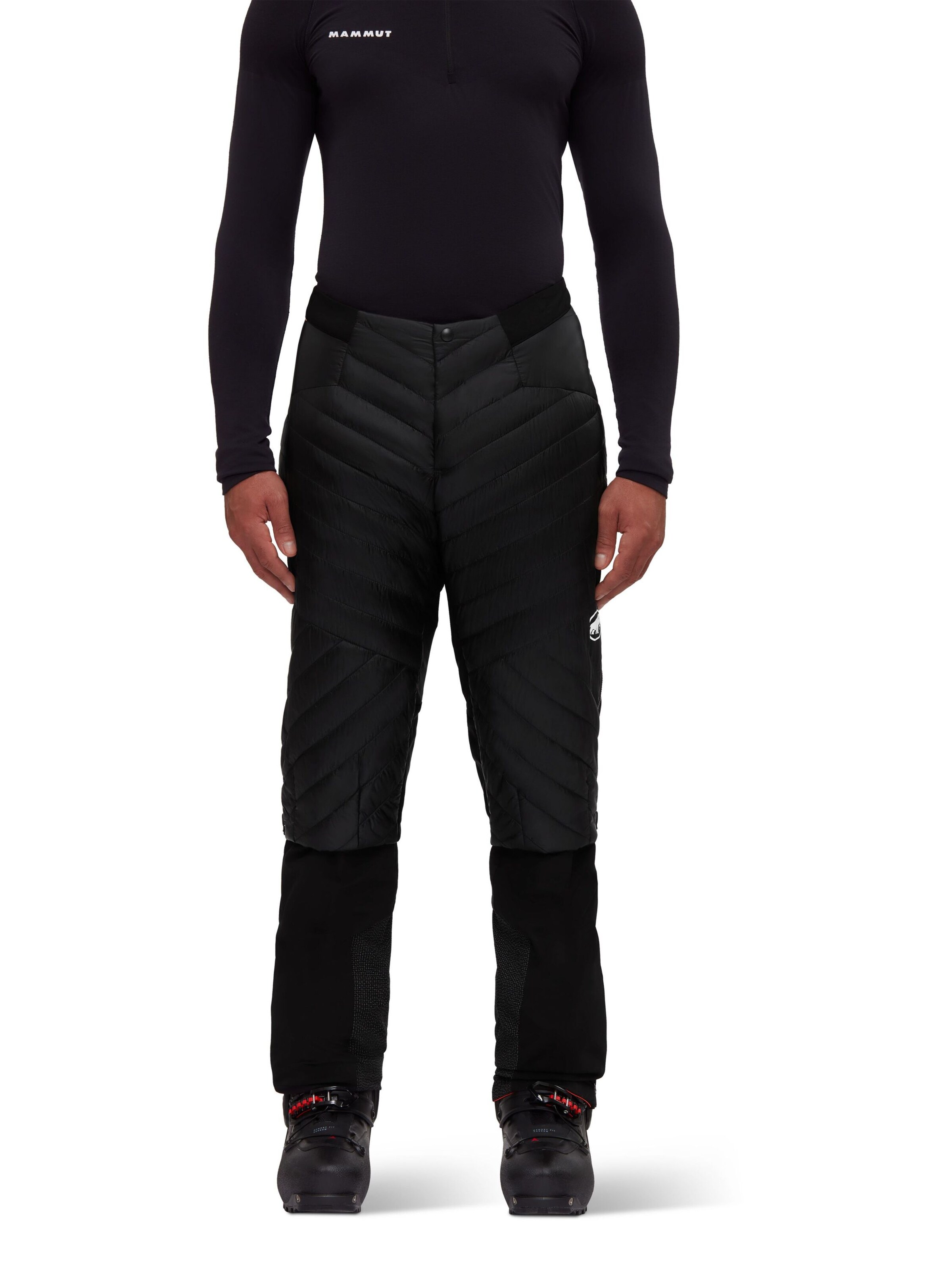 MAMMUT Regular Outdoor Pants in Black: front