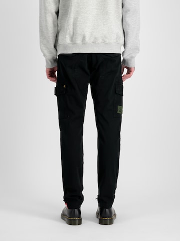 ALPHA INDUSTRIES Tapered Παντελόνι cargo σε μαύρο