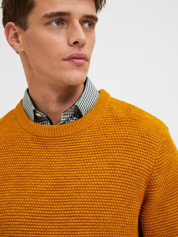 SELECTED HOMME - Pullover 'Vince' em amarelo