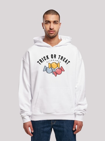 F4NT4STIC Sweatshirt 'Trick Or Treat Halloween' in Wit: voorkant