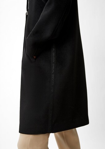 comma casual identity Between-Seasons Coat in Black