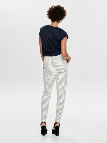 ONLY Slim fit Pleat-front trousers 'Poptrash' in White