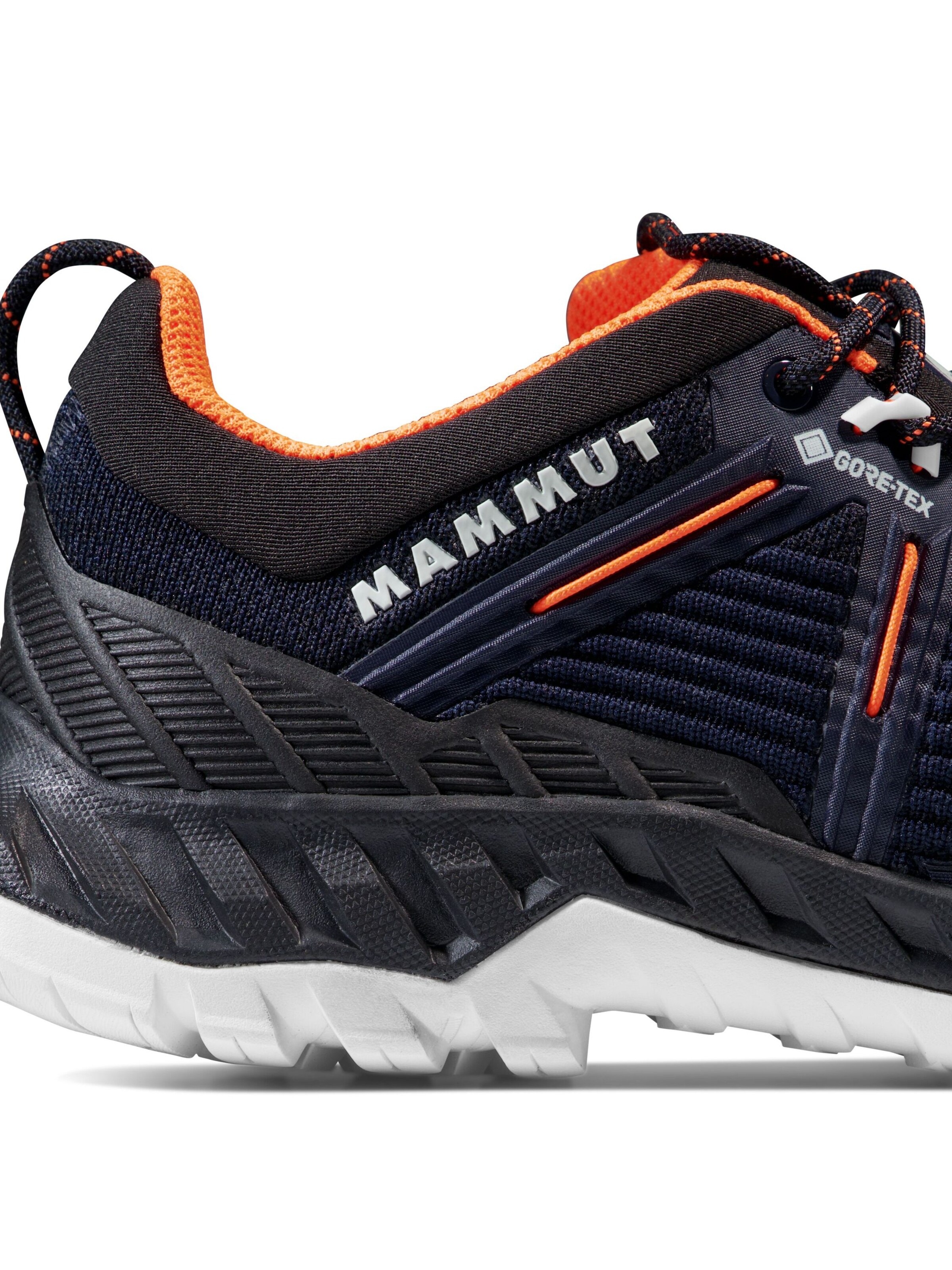 MAMMUT Flats in Blue