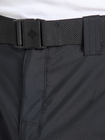 COLUMBIA - regular Pantalón de montaña 'Silver Ridge™' en negro