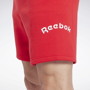 Reebok Szabványos Sportnadrágok - piros