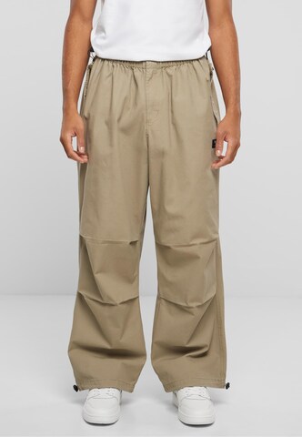 Karl Kani - Loosefit Pantalón en verde: frente