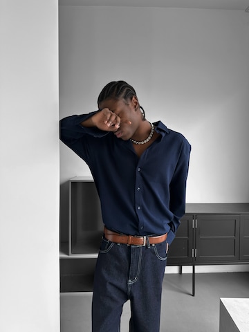 Regular fit Camicia 'Regular Fit Cotton Shirt - Navy Blue' di Kleidermafia in blu: frontale
