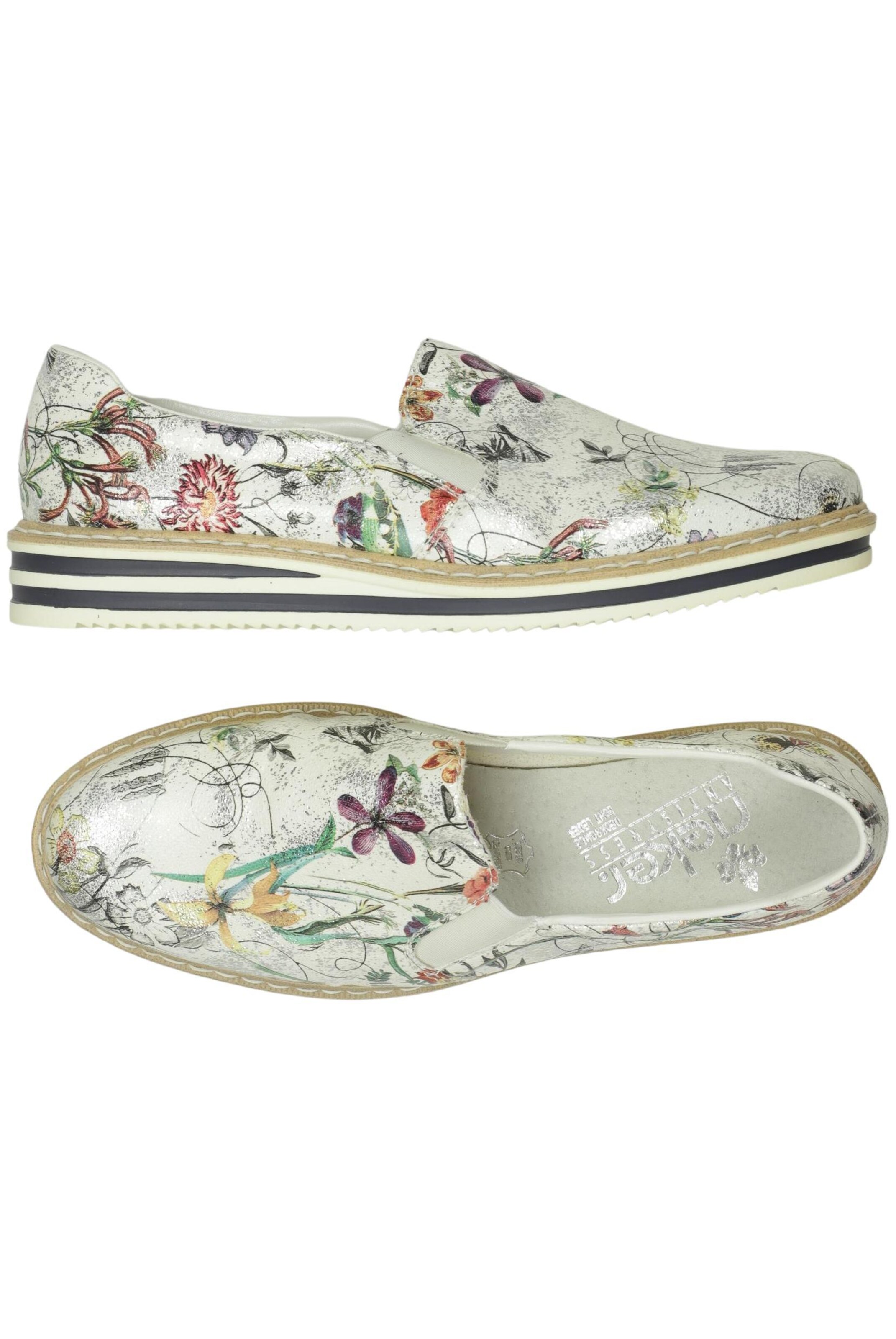 Rieker Flats & Loafers in 39 in Silver: front