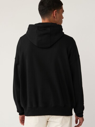 Next Sweatshirt in Black