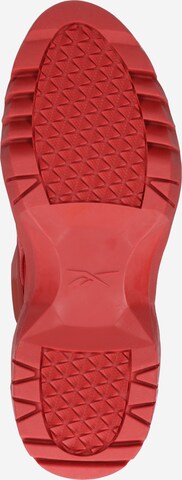 Baskets basses 'Cardi B Club C V2' Reebok en rouge