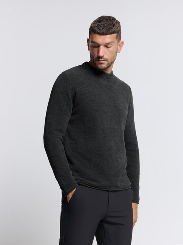 No Excess Sweter w kolorze szary: przód