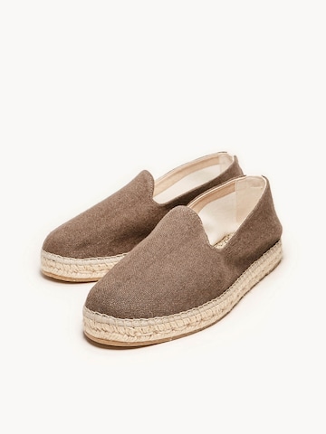 Alhamas Espadrilles 'Alpargata Plana' in Groen