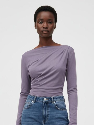 Tricou 'Dorina' de la STUDIO SELECT pe gri: față