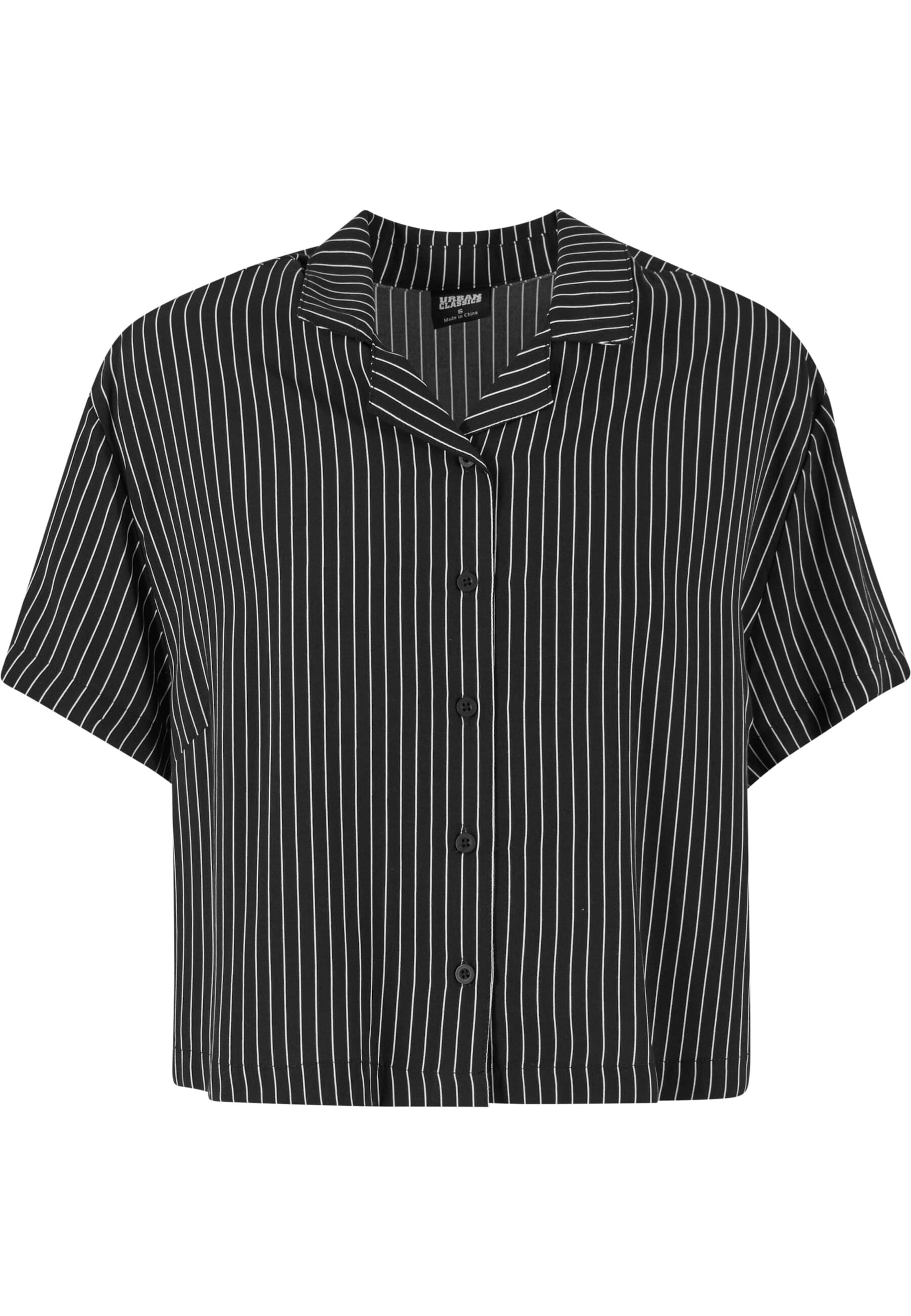 T-shirt ' Ladies Resort Shirt ' Urban Classics en noir : devant