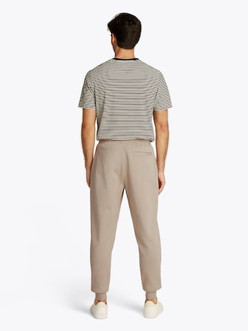 TOMMY HILFIGER - Tapered Pantalón 'ESSENTIAL' en beige: atrás