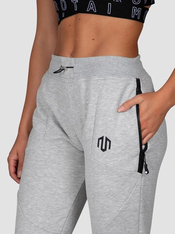 MOROTAI Tapered Sporthose 'Comfy Performance' in Grau