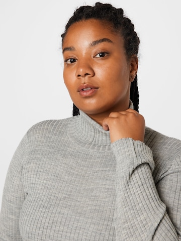 Selected Femme Curve Sweater 'Costia' in Grey