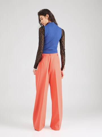 Wide Leg Pantalon à pince SOMETHINGNEW en rose