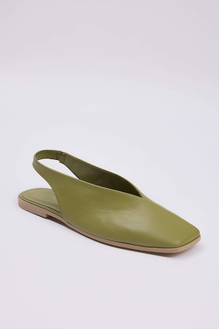 Trendyol - Bailarina en verde