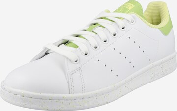 Baskets basses 'Stan Smith' ADIDAS ORIGINALS en blanc : devant