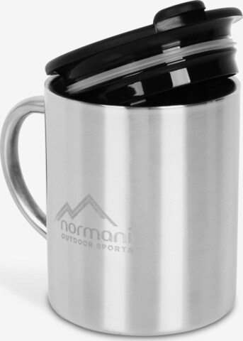 Tasse normani en argent : devant