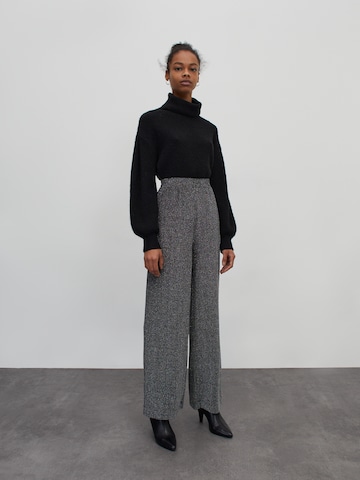 EDITED Wide leg Pants 'Daithi' in Grey