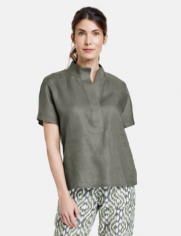 GERRY WEBER Blouse in Green: front