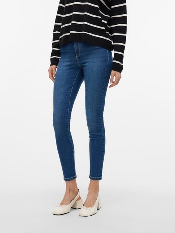 Skinny Jeans 'VMSOF' di VERO MODA in blu: frontale