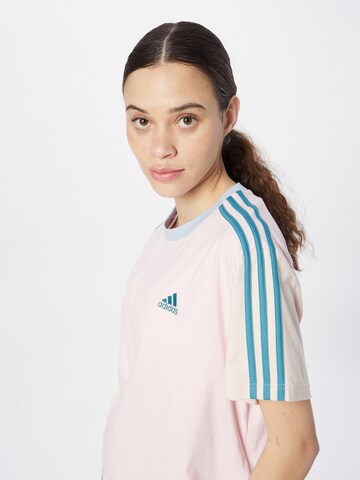 ADIDAS SPORTSWEAR Toiminnallinen paita 'Essentials 3-Stripes ' värissä vaaleanpunainen