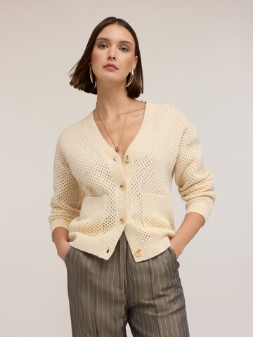 Giacchetta di MOTIVI in beige
