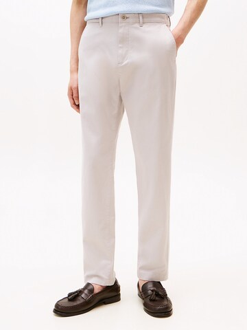 TOMMY HILFIGER Regular Hose 'HARLEM ESSENTIAL' in Weiß: Vorderseite