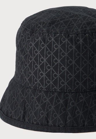 Calvin Klein - Chapéu em preto