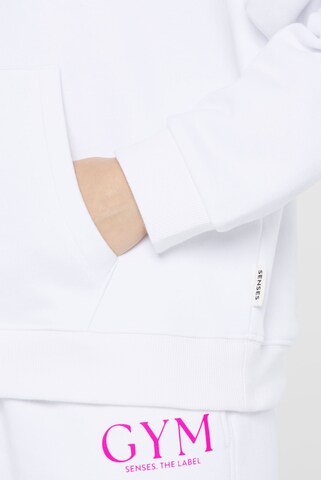 SENSES.THE LABEL Sweatshirt in White