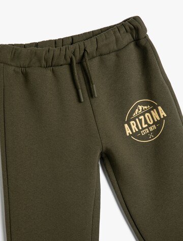 Koton Tapered Pants in Green