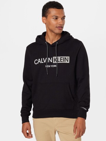 Calvin Klein Sweatshirt in Schwarz: predná strana