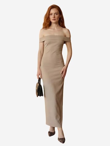 My fashion Dress in Beige: front