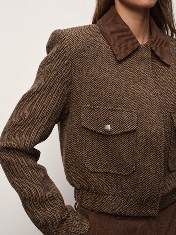 RÆRE by Lorena Rae - Casaco meia-estação em castanho