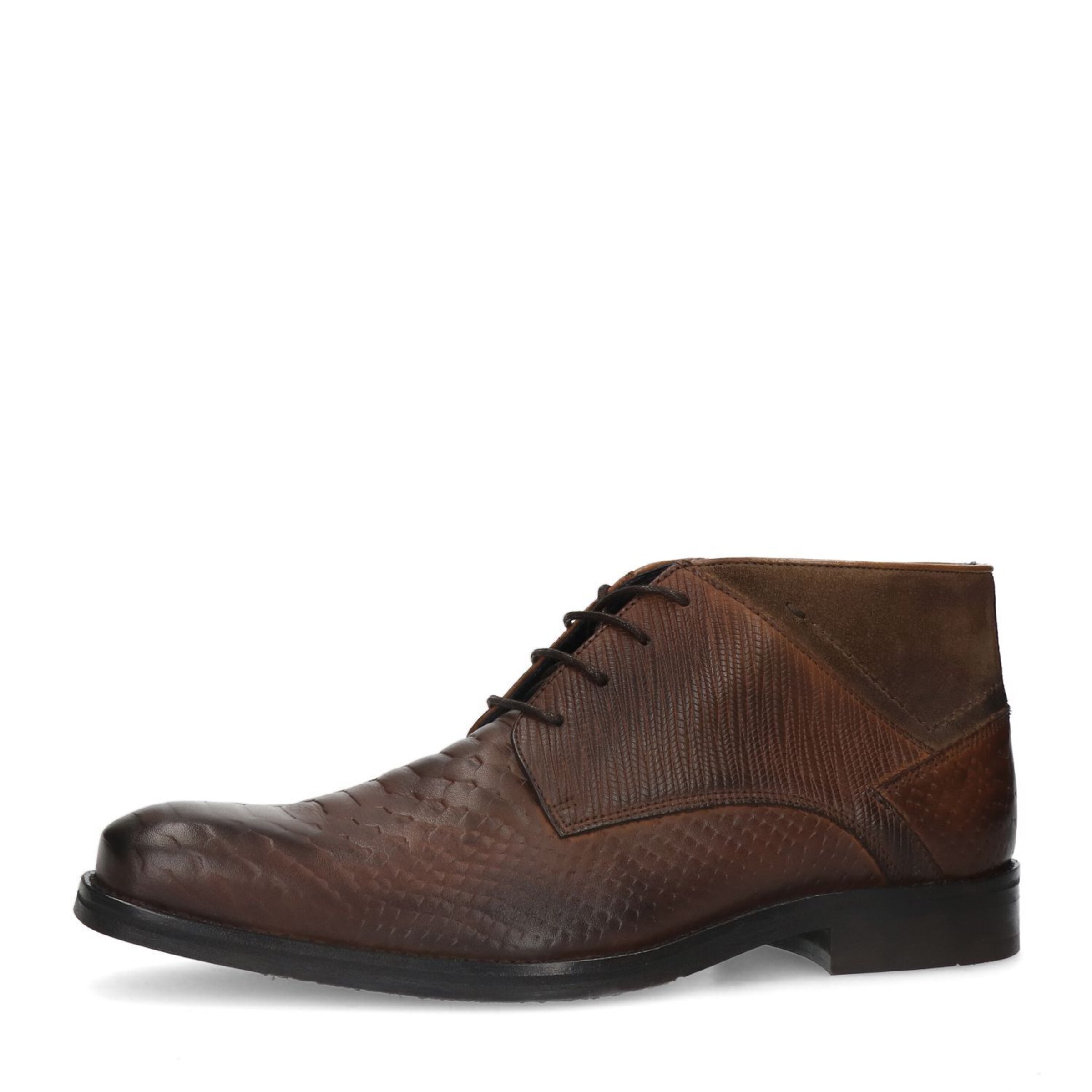 MANFIELD Chukka Boots in Bruin: voorkant