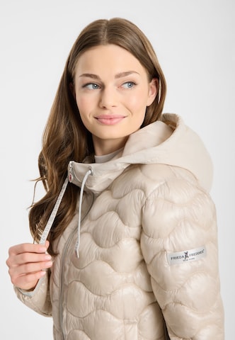 Frieda & Freddies Winter Jacket in Beige