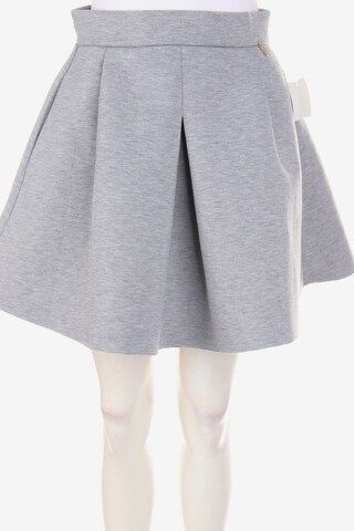 Venaton Skirt in S in Grey: front