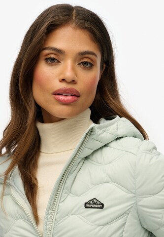 Veste mi-saison 'Fuji' Superdry en gris