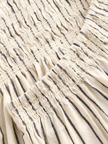 Marks & Spencer Set in Beige