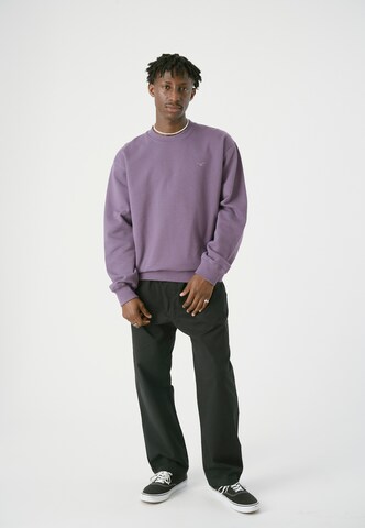 Cleptomanicx Sweatshirt 'Ligull Boxy' in Purple