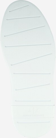 Baskets basses ARMANI EXCHANGE en blanc