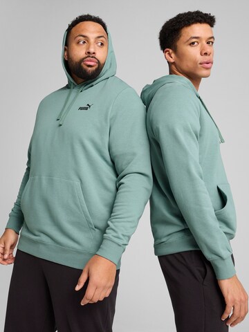 PUMA Bluzka sportowa 'Ess Small No. 1' w kolorze zielony: przód