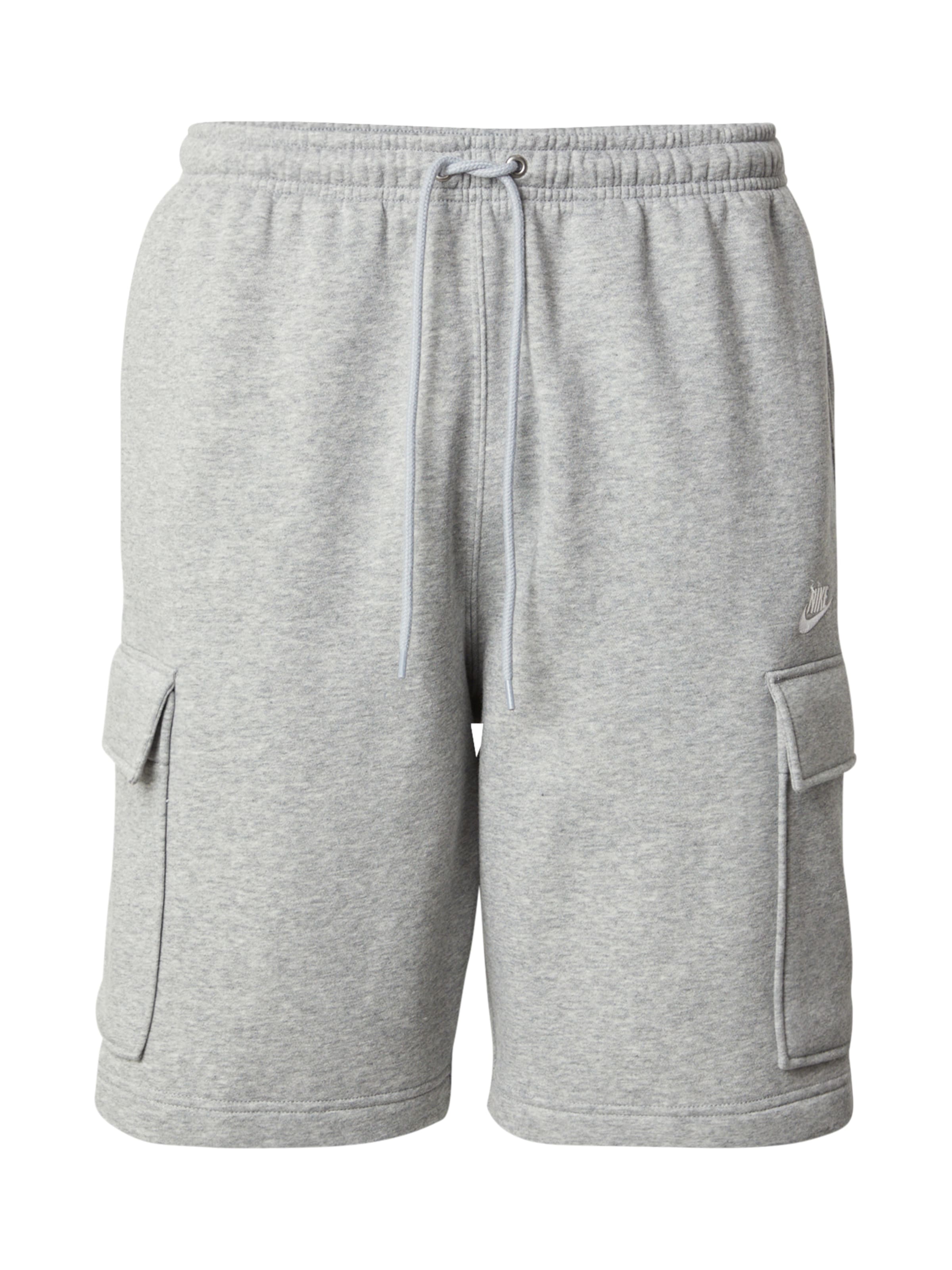 Nike Sportswear Loosefit Cargobyxa 'CLUB' i grå: framsida