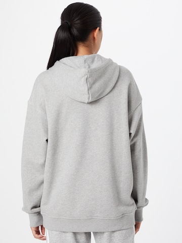 ADIDAS ORIGINALS Sweatshirt 'Adicolor Trefoil' in Grey