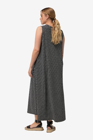 Robe Ulla Popken en noir