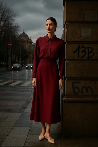 Touche Prive Skirt in Red