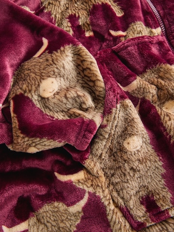 Hanorac de la Next pe roșu